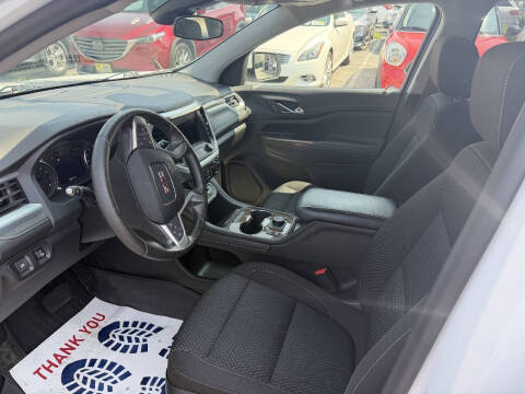 2023 GMC Acadia SLE