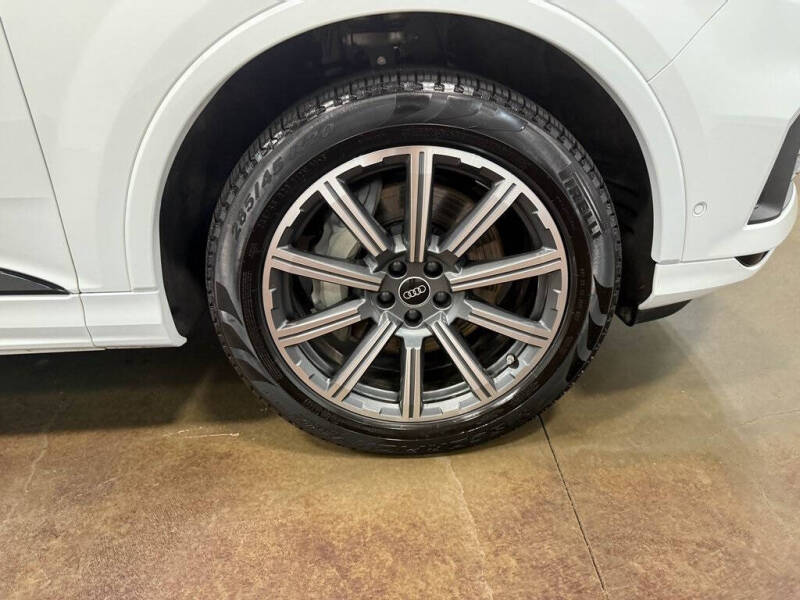 2023 Audi Q7 quattro Premium Plus 45 TFSI