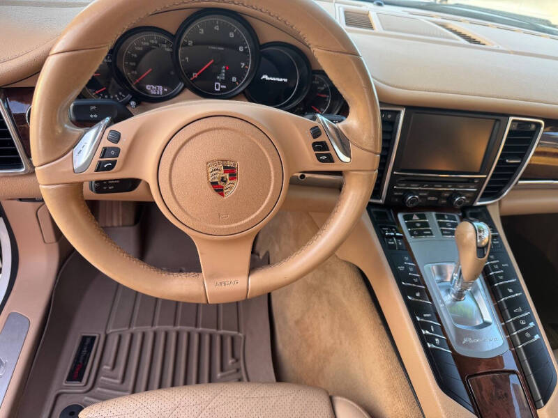 2012 Porsche Panamera