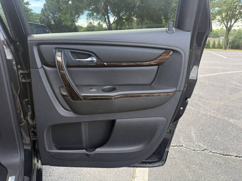 2016 GMC Acadia Denali