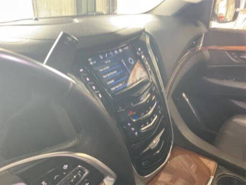 2017 Cadillac Escalade ESV Luxury