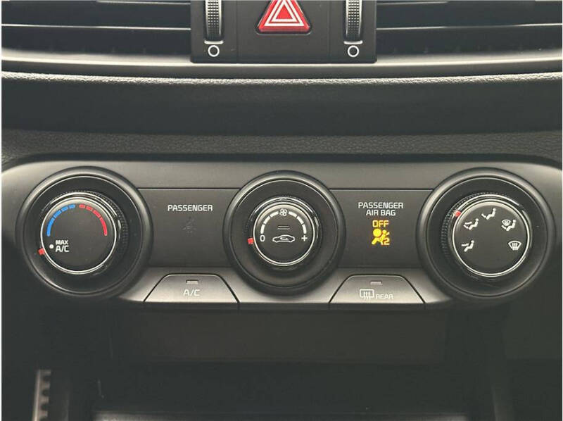 2021 Kia Forte GT Line