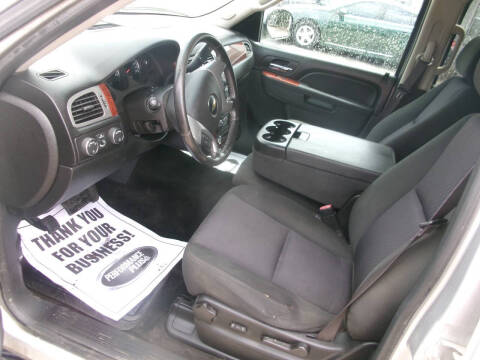 2013 Chevrolet Suburban LS