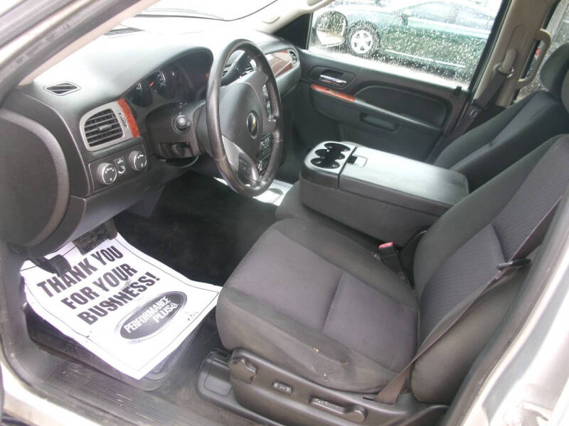 2013 Chevrolet Suburban LS