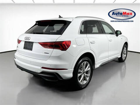 2024 Audi Q3 quattro S line Premium 45 TFSI