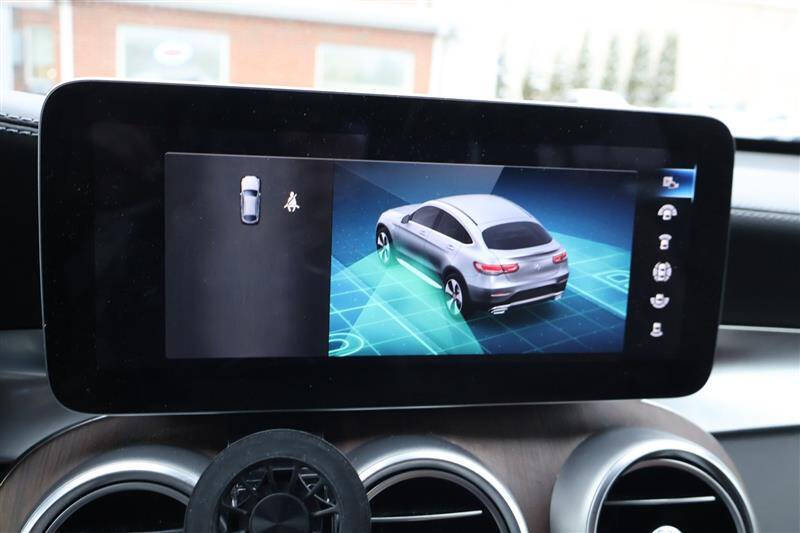 2022 Mercedes-Benz GLC GLC 300 4MATIC