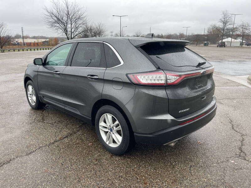 2016 Ford Edge SEL photo 8