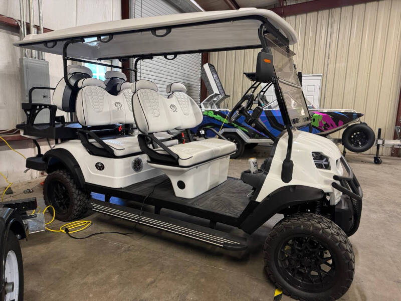 2023 VENOM 4 SEATER CUSTOM GOLF CART