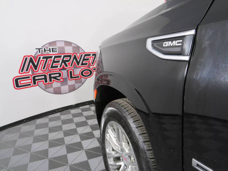 2022 GMC Yukon XL Denali