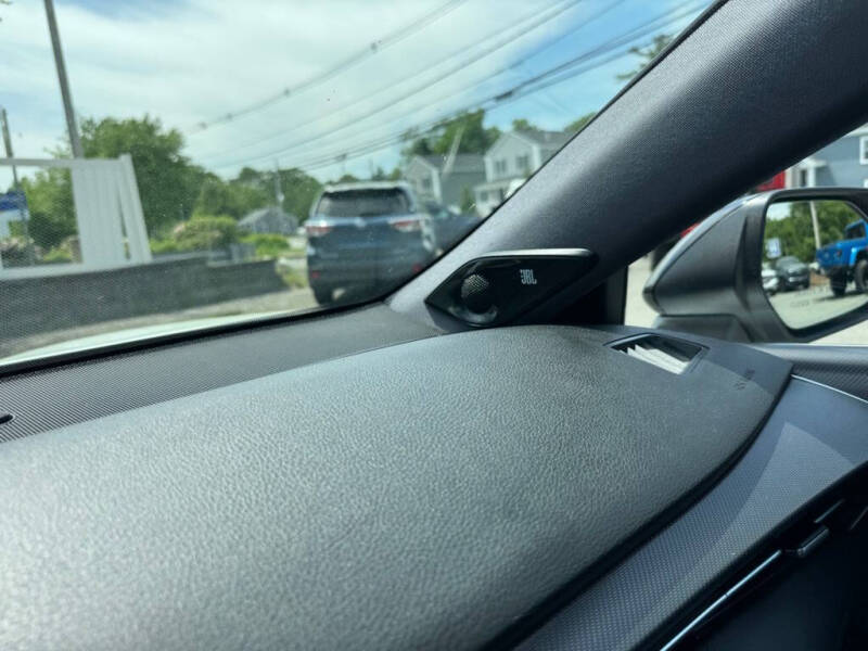 2019 Toyota Avalon XLE