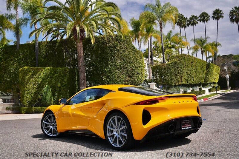 2025 Lotus Emira V6 Base