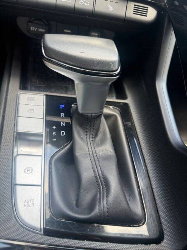 2022 Hyundai Elantra