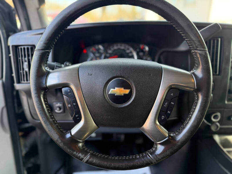 2018 Chevrolet Express 2500