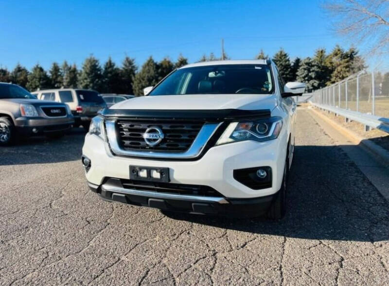 2017 Nissan Pathfinder SL