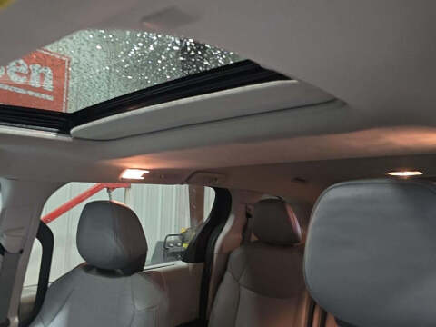 2024 Toyota Sienna XLE 7-Passenger