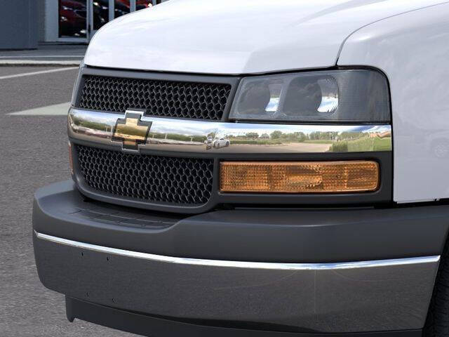 2026 Chevrolet Express 2500