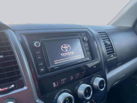 2017 Toyota Sequoia Platinum