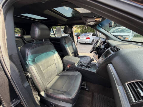 2016 Ford Explorer Sport