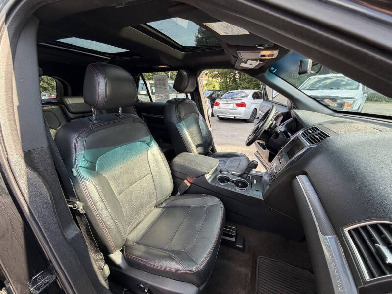 2016 Ford Explorer Sport