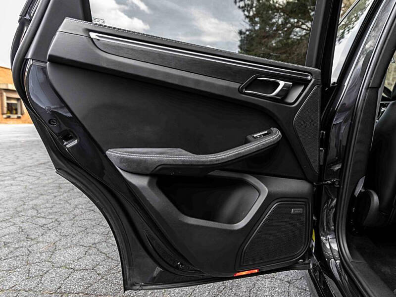 2017 Porsche Macan GTS