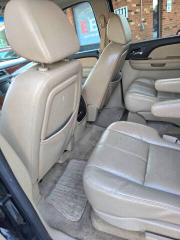2008 Chevrolet Suburban LTZ