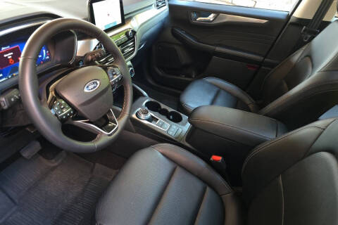 2022 Ford Escape Plug-In Hybrid Titanium