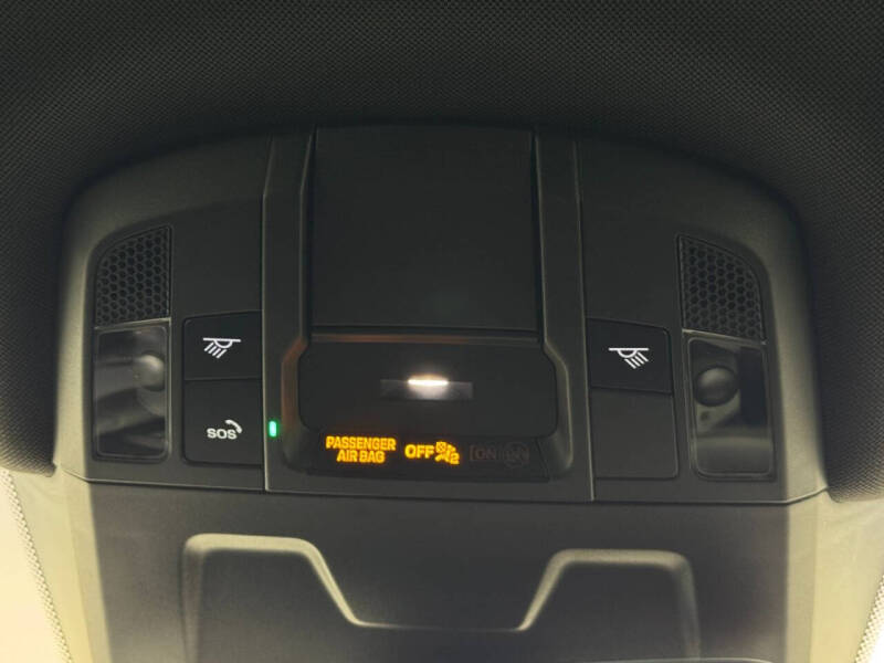 2025 Porsche 911 Carrera