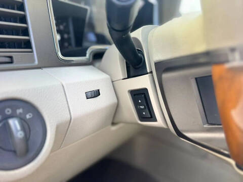 2011 Lincoln Navigator