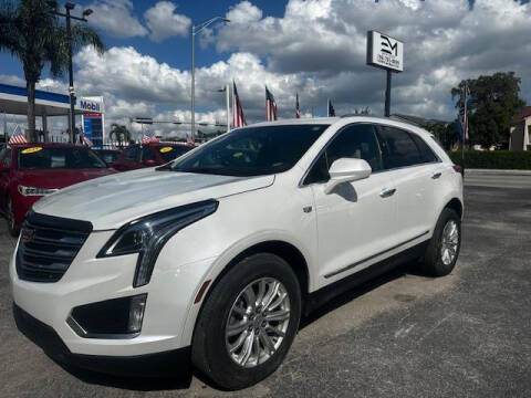 2017 Cadillac XT5 for sale at EM Auto Sales in Miami FL