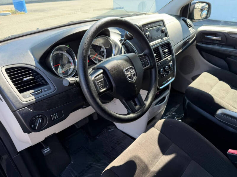 2017 Dodge Grand Caravan