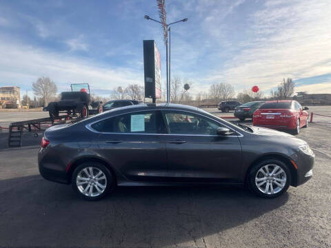 2015 Chrysler 200 Limited