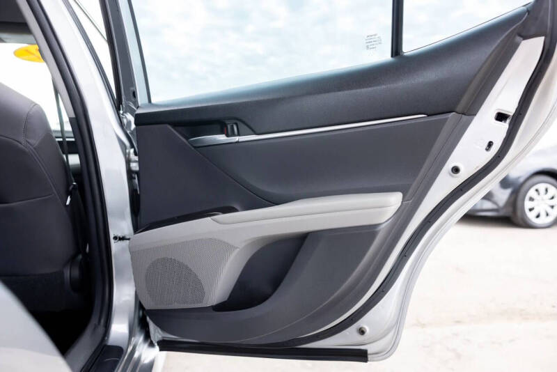 2021 Toyota Camry LE