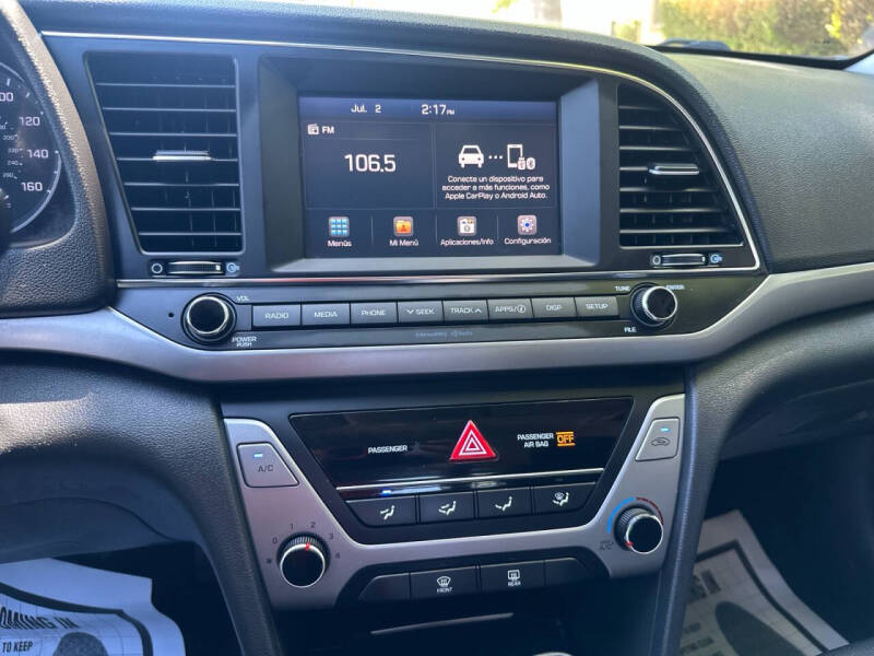 2018 Hyundai Elantra