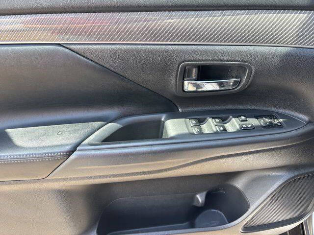 2020 Mitsubishi Outlander SEL