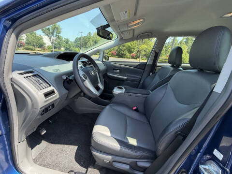 2012 Toyota Prius v Five