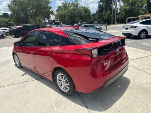 2020 Toyota Prius LE