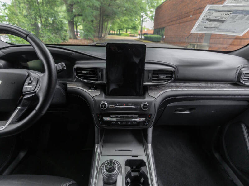 2020 Ford Explorer Platinum