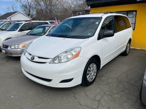 2008 Toyota Sienna for sale at Unique Auto Sales in Marshall VA