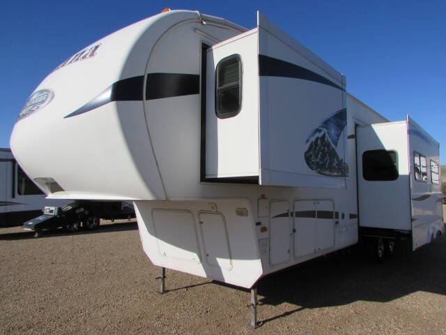 2011 Keystone RV MONTANA MO