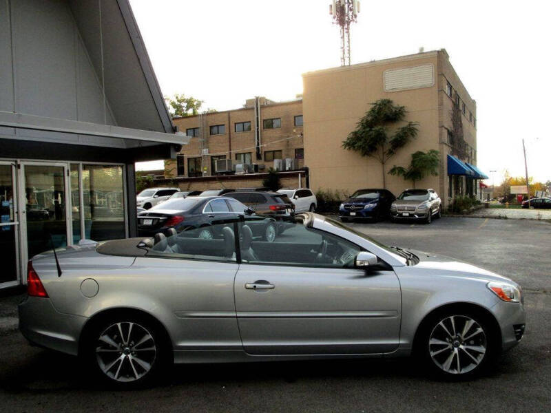 2011 Volvo C70 T5