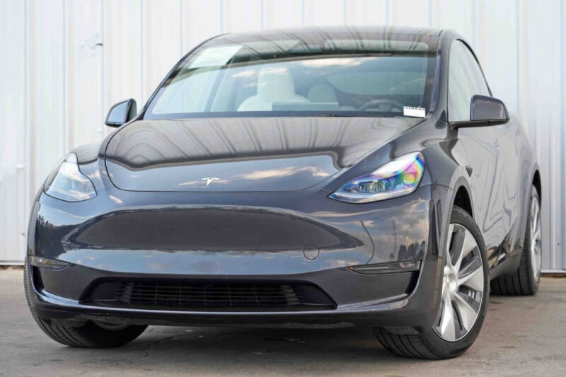 2024 Tesla Model Y Long Range