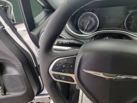 2026 Chrysler Voyager LX