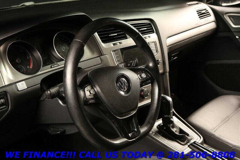 2015 Volkswagen Golf SportWagen