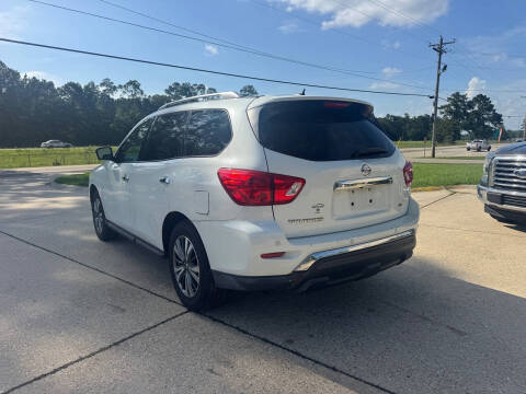 2017 Nissan Pathfinder SL