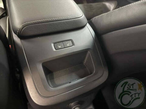 2019 Volvo XC60 T8 eAWD R-Design