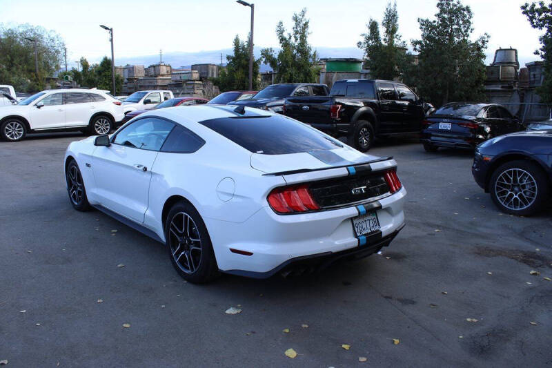 2021 Ford Mustang GT