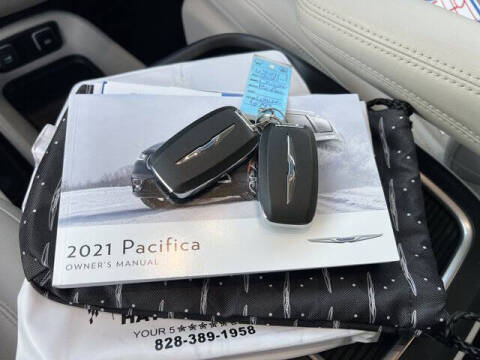 2021 Chrysler Pacifica Touring L