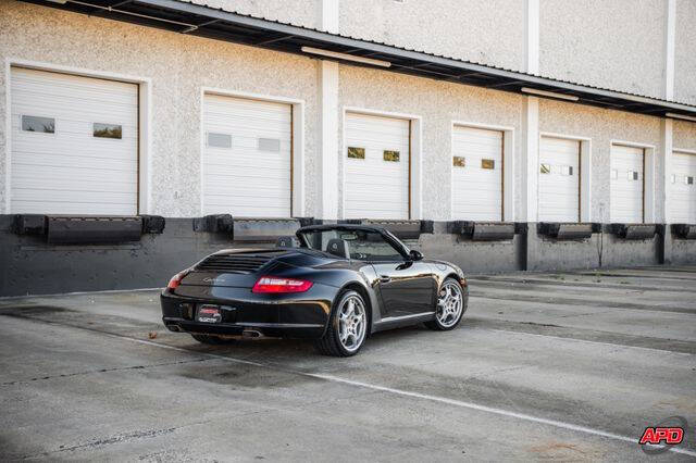 2005 Porsche 911 Carrera