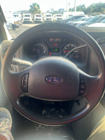 2013 Ford E-Series E-150