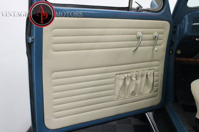 1961 Volkswagen Beetle